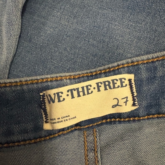 NWT Free People Just Float On Light Wash Bell Bottom Jeans Size 27 - Picture 10 of 11